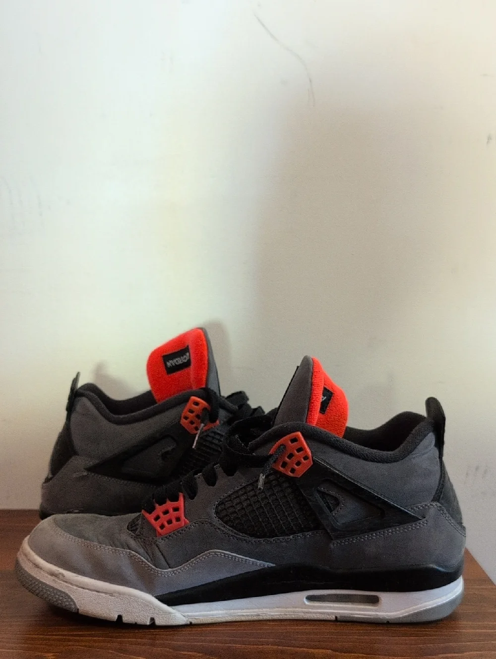 Nike Air Jordan 4 Retro Infrared Sz 11.5